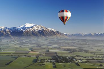 NZ balloon safari